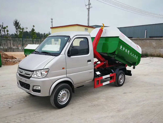 長(zhǎng)安國六車廂可卸式垃圾車
