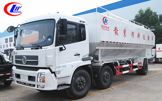 30立方東風(fēng)天錦小三軸<a href=http://zsjsy.cn/siliaoche/ target=_blank class=infotextkey>飼料車</a>